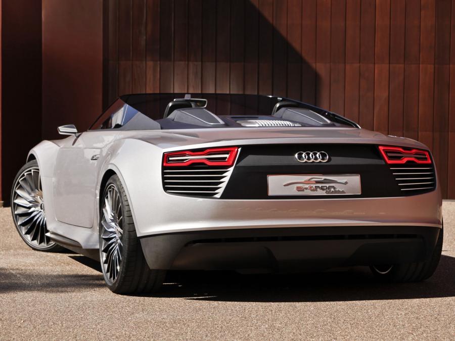  Audi e-Tron Detroit Showcar 2010 года  (фото 73 из 109)